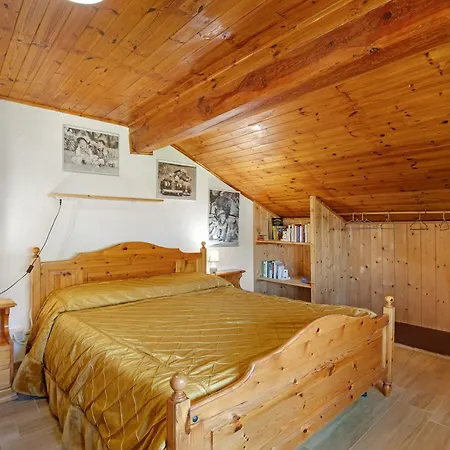 Chez Emilia Mansarda أَويستا