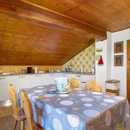 Chez Emilia Mansarda شقة *