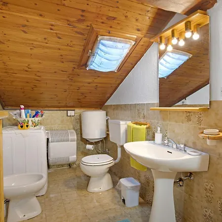 Appartement Chez Emilia Mansarda *