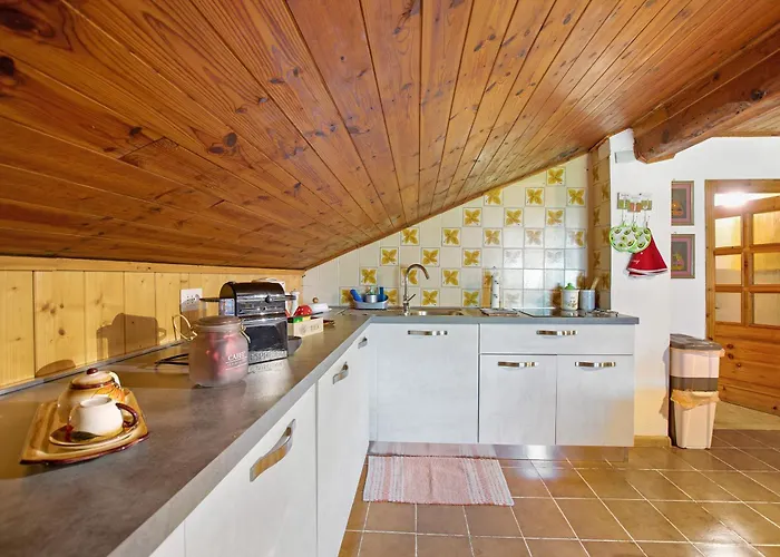 아파트 Chez Emilia Mansarda *